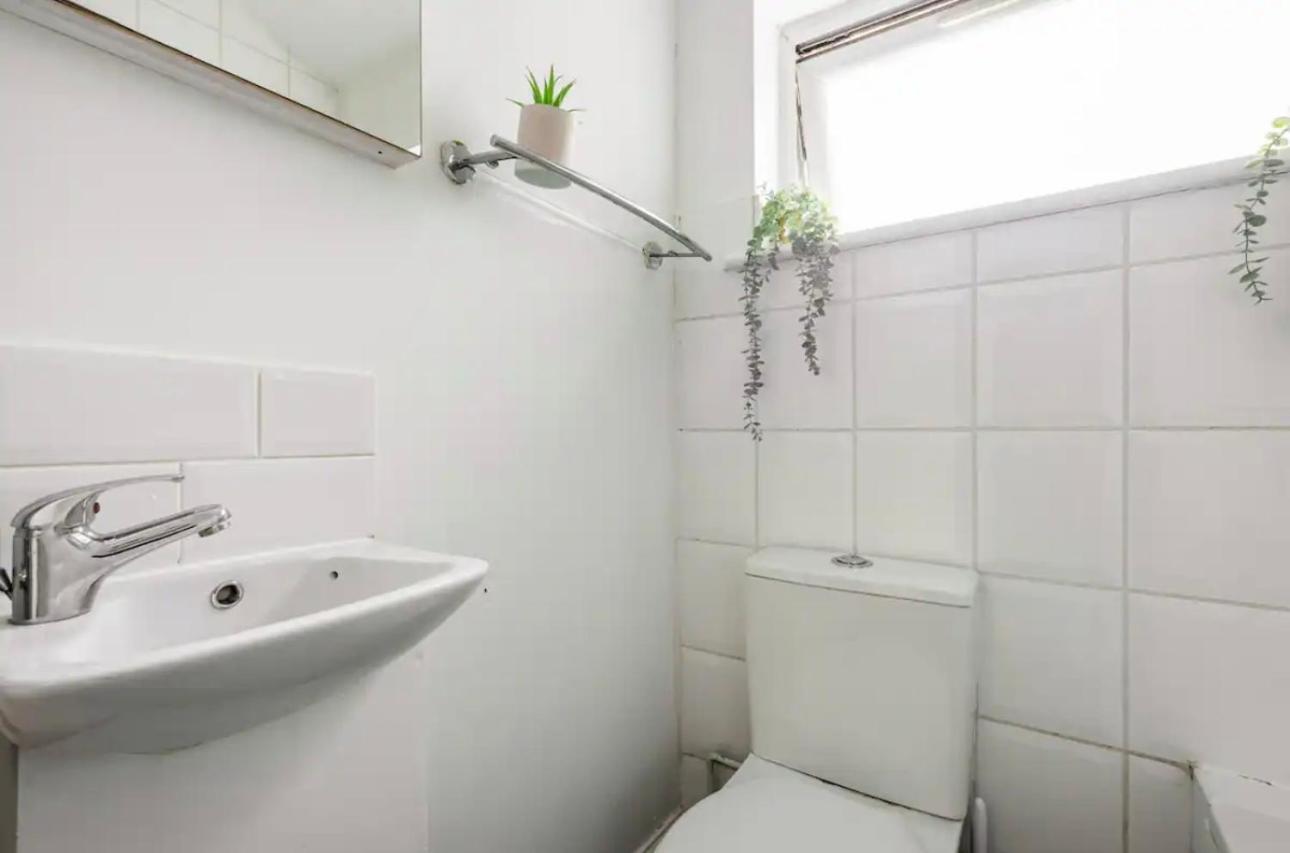 Lovely 3-Bed 20 Minutes To Central 伦敦 外观 照片
